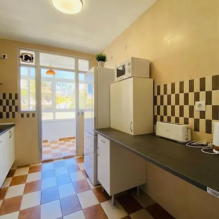 Almirante 1º Linea De Playa Con Parking Appartement
